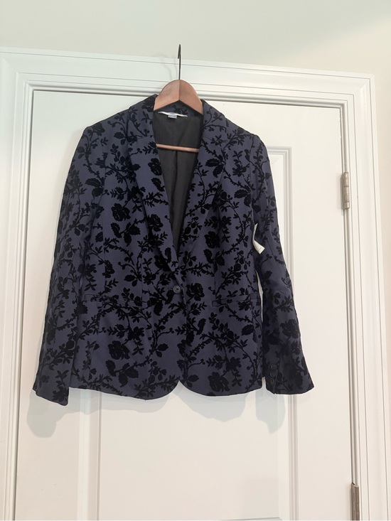 Old Navy Jackets & Blazers - NWT Old Navy Navy Floral Velvet Blazer
